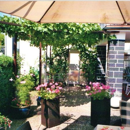 Ferienwohnung Buettner Solms-Oberbiel ภายนอก รูปภาพ